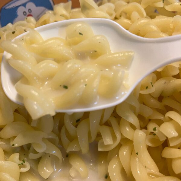 その場deパスタ コーンクリーム ス-プが美味しい