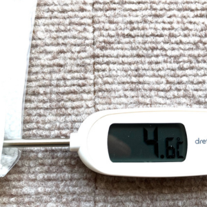 温度計が4.6度を指している